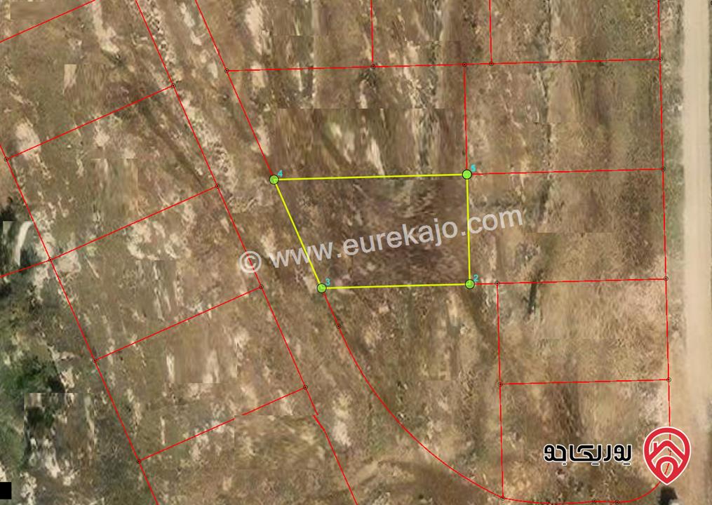 تملك ارض سكنية في منطقة فروخ بمساحة 898م² - ناطفة - بالقرب من مسجد الدباس