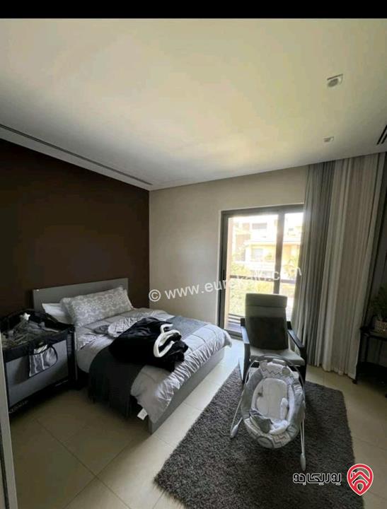 فيلا مساحة 478م على أرض 500م للبيع في عمان - الظهير