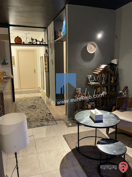 شقة مميزة تسوية مساحة 130م مع حديقة وترسات 120م للبيع في عمان - الصويفية