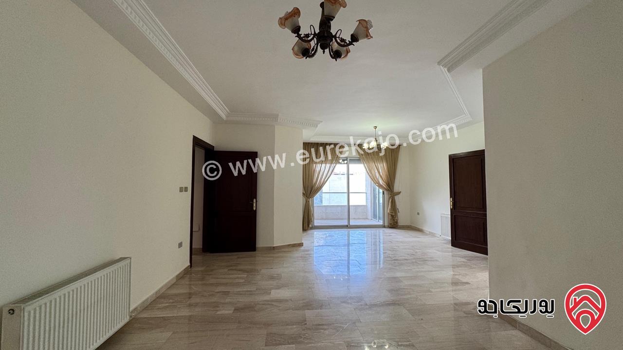 Unfurnished 4 Bedroom Apartment 300 Sqm for rent in Amman - 5th Circle