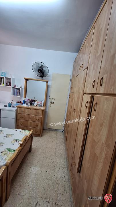 شقة شبه ارضي مساحة 130م داخلي و 30م خارجي للبيع في عمان - ضاحية الأمير حسن