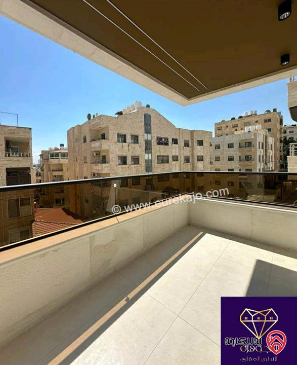 شقة طابق أخير مع روف دوبلكس فاخر مساحة 220م لم يسكن للبيع في عمان - تلاع العلي 