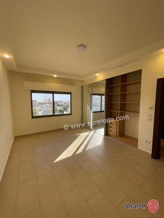 شقة فارغة طابق رابع مساحة 325م للايجار في عمان - ضاحية الرشيد