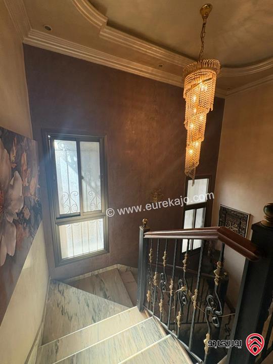 فيلا مساحة 500م على أرض 406م للبيع في الزرقاء - جبل طارق قرب اسواق مكة  