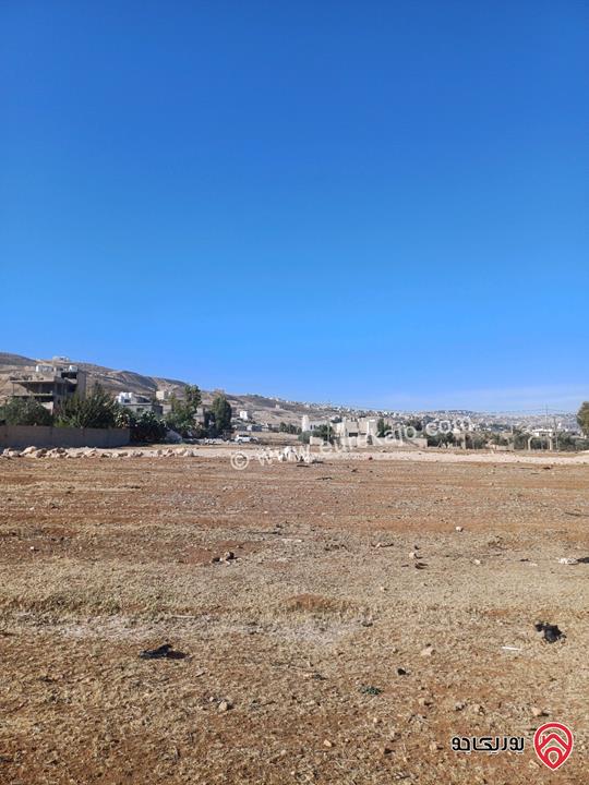 قطع أراضي مساحات من 700م² إلى 760م² للبيع بأسعار مميزة ومنافسة من المالك مباشرة في عمان - موبص 