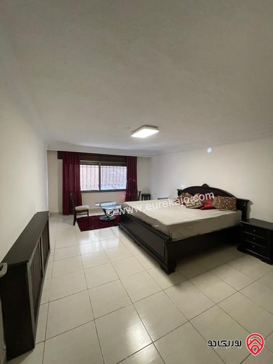 شقة مفروشة شبه ارضي مساحة 225م للايجار في عمان - ضاحية الرشيد