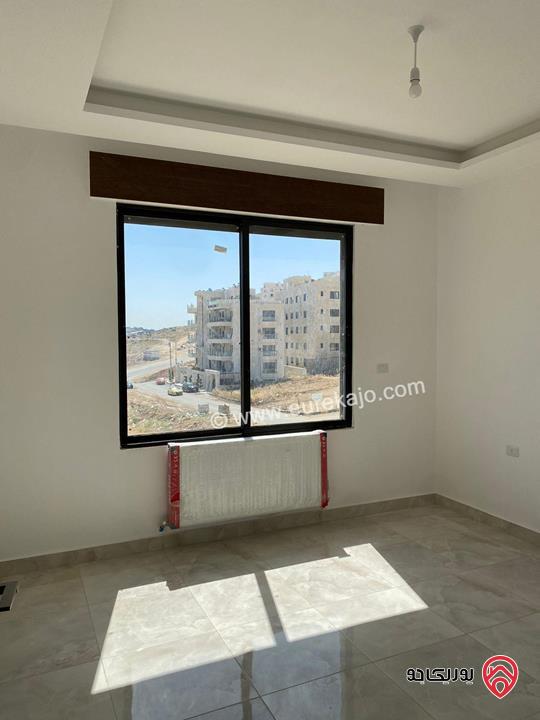 شقة سوبر ديلوكس طابق ثاني مساحة 230 م للبيع في دير غبار  