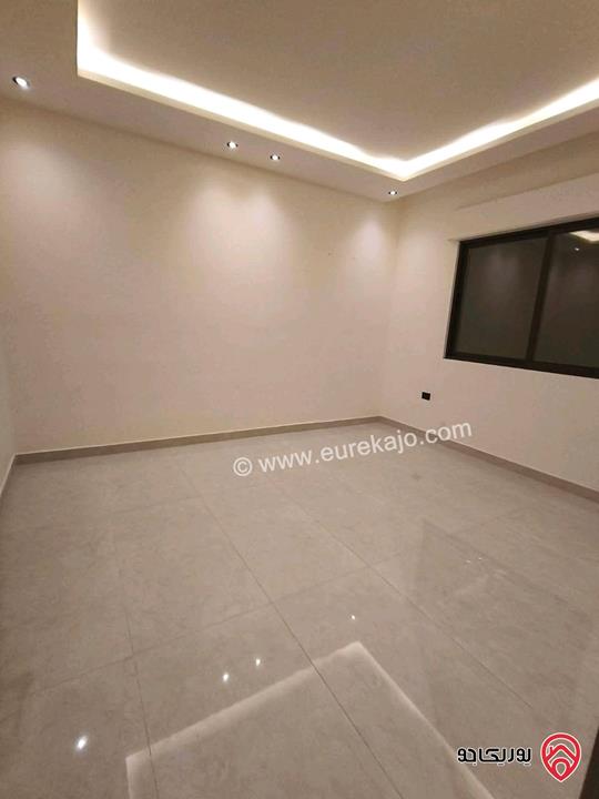 شقة فارغة طابق أول مساحة 160م للايجار في عمان - البنيات 