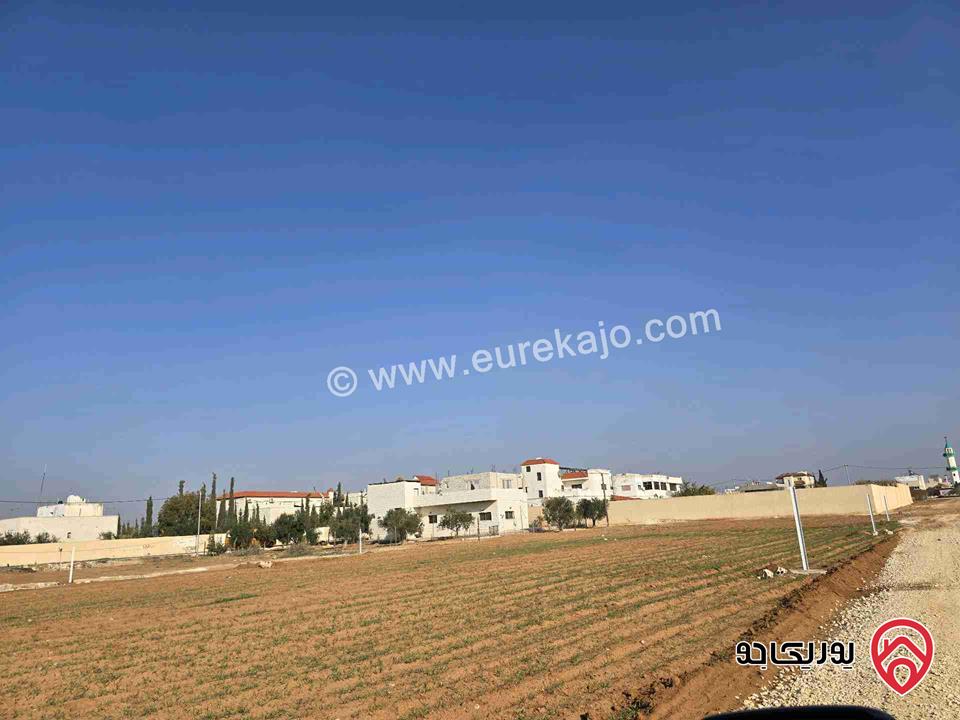 قطعة ارض سكنية مميزة مساحة 739م للبيع في اربد - الرمثا حي الزهور
