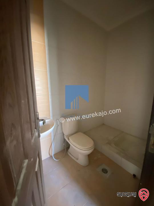 شقة مميزة طابق ثالث 150م مع روف 120م للبيع في عمان - الجندويل