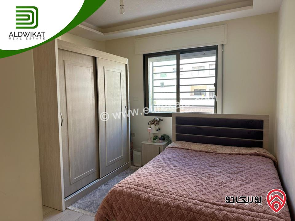 شقة شبه ارضي مفروشه للبيع في عمان - تلاع العلي المساحة الداخلية 81م والخارجية 33م موقع هادىء تشطيب حديث