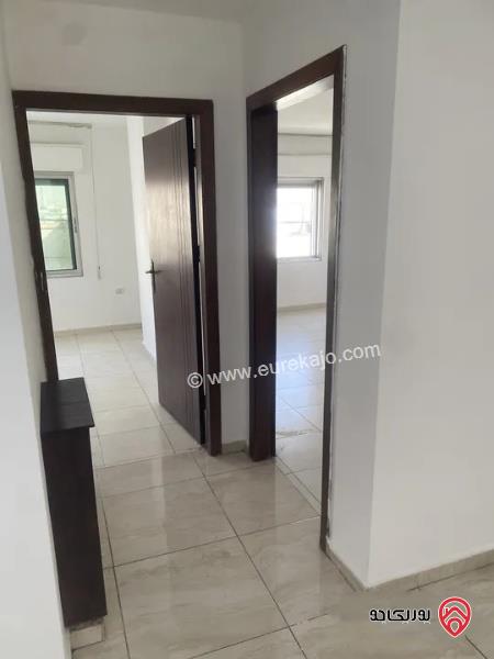 شقة فارغة مساحة 120م طابق أول للايجار في عمان - جبل الحسين  