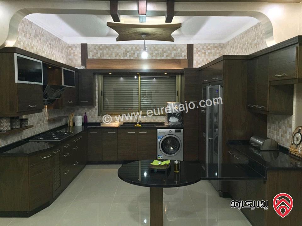 شقة سوبرديلوكس للبيع في الزرقاء - الزرقاء الجديدة مساحة 155م + 20م ارضي معلق