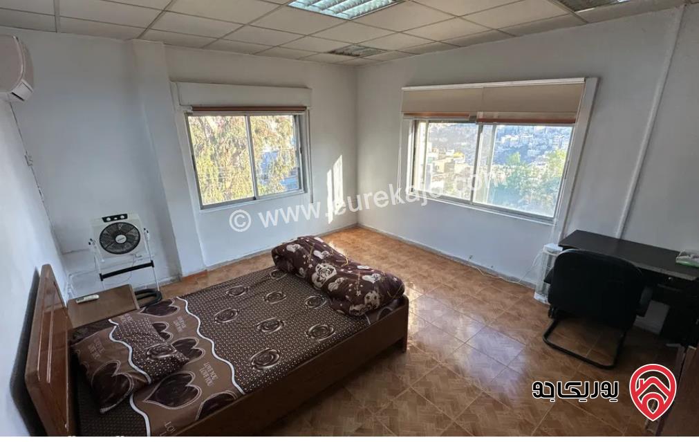 شقة مميزة مساحة 160م طابق أول للبيع في عمان - جبل عمان للسكن او للاستثمار