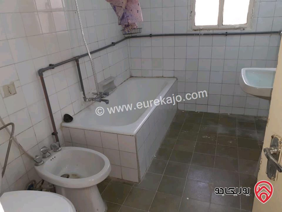 عمارة على أرض 250م للبيع في عمان - جبل النزهة