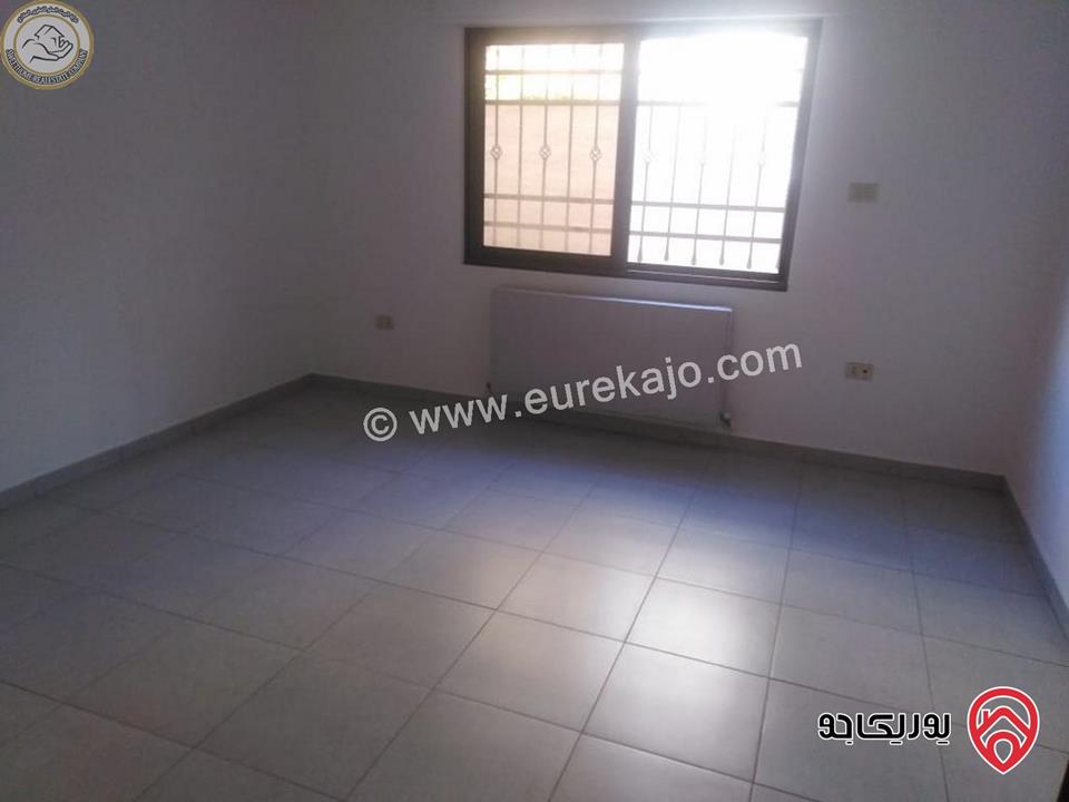 شقة أرضية مساحة 200م مع ترسات 80م لم تسكن للبيع في عمان - ضاحية الأمير راشد