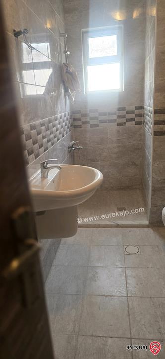 شقة طابق أول مساحة 127م للبيع في عمان - جبل الحسين