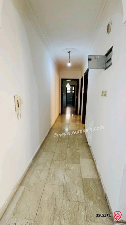 شقة فارغة طابق أرضي مساحة 170م للإيجار في عمان - ضاحية الرشيد 