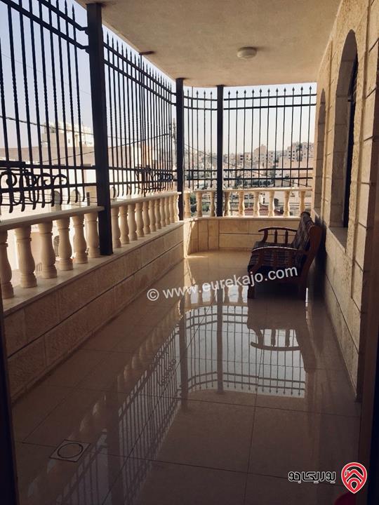 شقة مساحة 205م طابق أول للبيع في أبو نصير حي الضياء شمال عمان