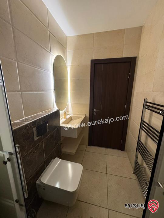 شقة فاخرة مساحة 180م طابق أول للبيع في عمان - الجبيهة 