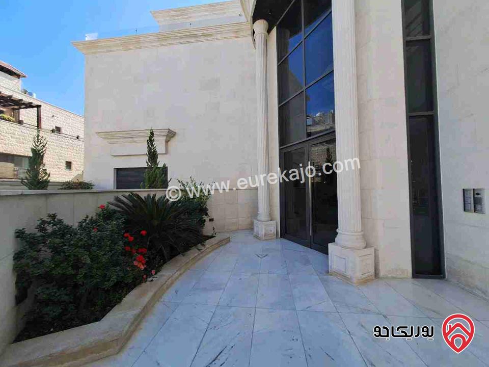 شقة فخمة طابق ثاني مساحة 333م للبيع في عمان - عبدون بالقرب من السفارة السعودية