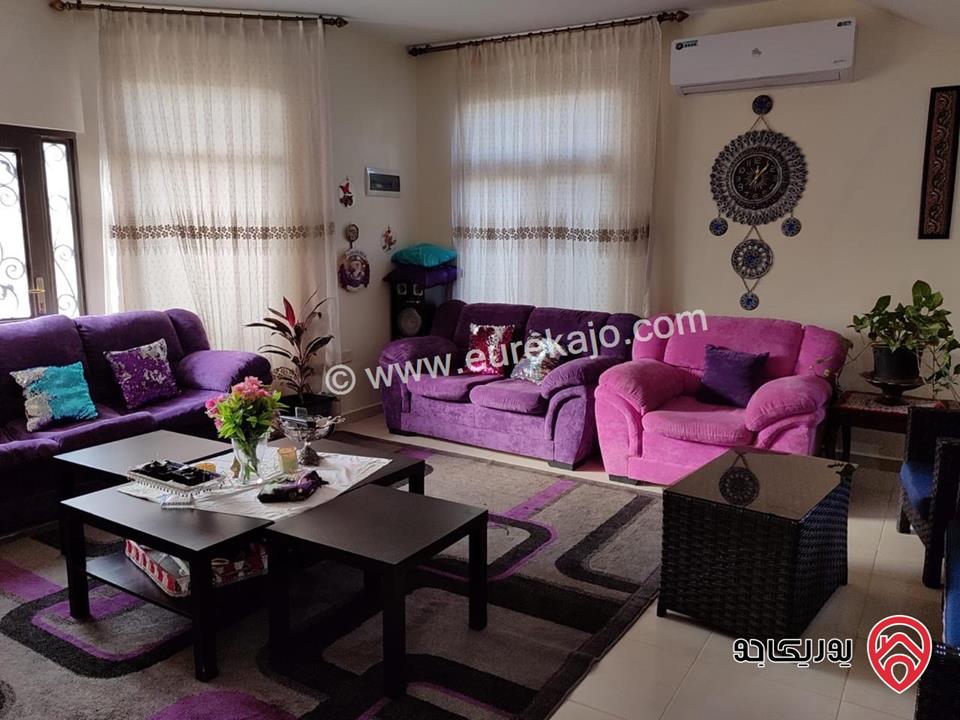 مزرعة مساحة 3 دونم + فيلا ريفية 220م للبيع في الزرقاء - صروت