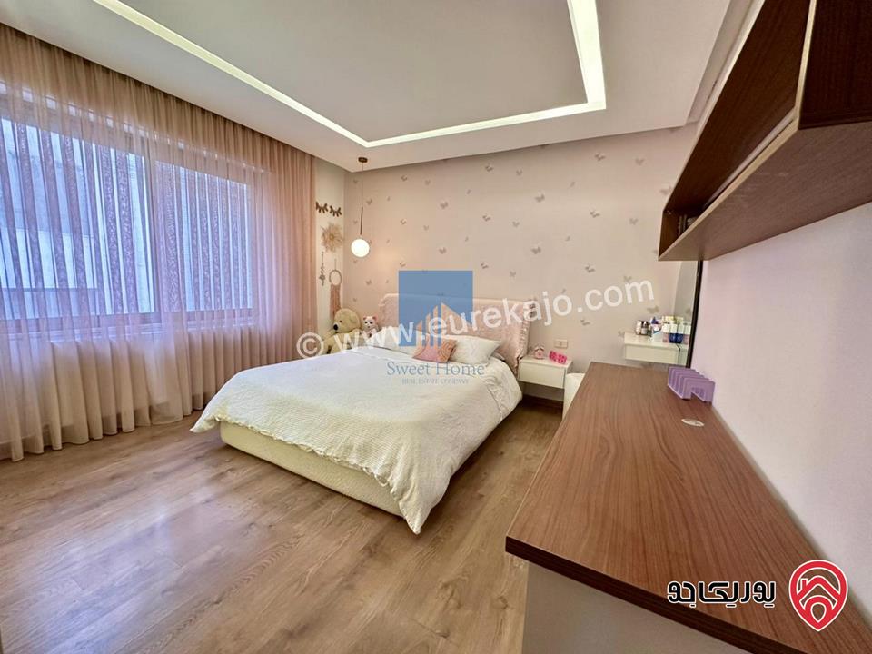 شقة طابقية طابق ثاني 185م تشطيب سوبر ديلوكس للبيع في عمان - خلدا