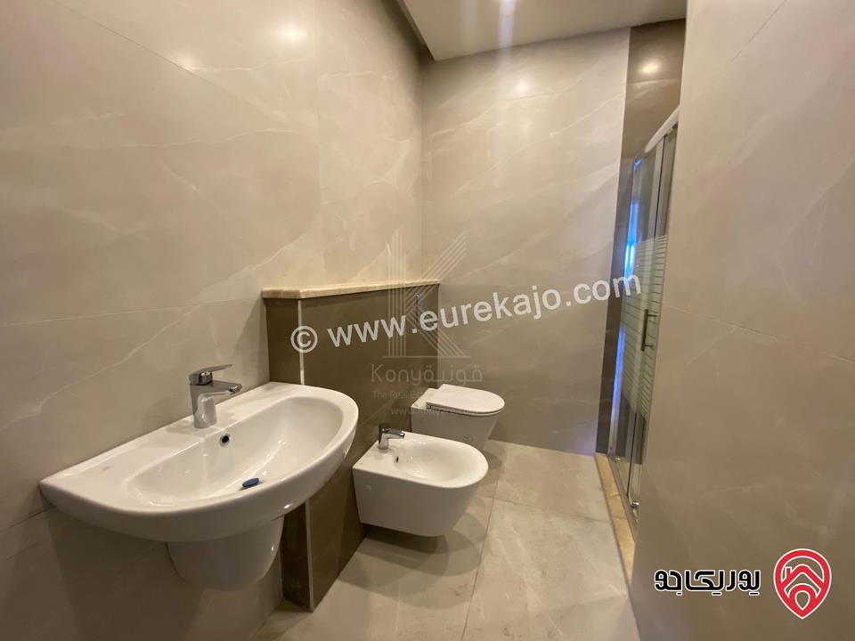 شقة فاخرة شبه ارضية مساحة 176م داخلي و 40م خارجي للبيع في عمان - تلاع العلي