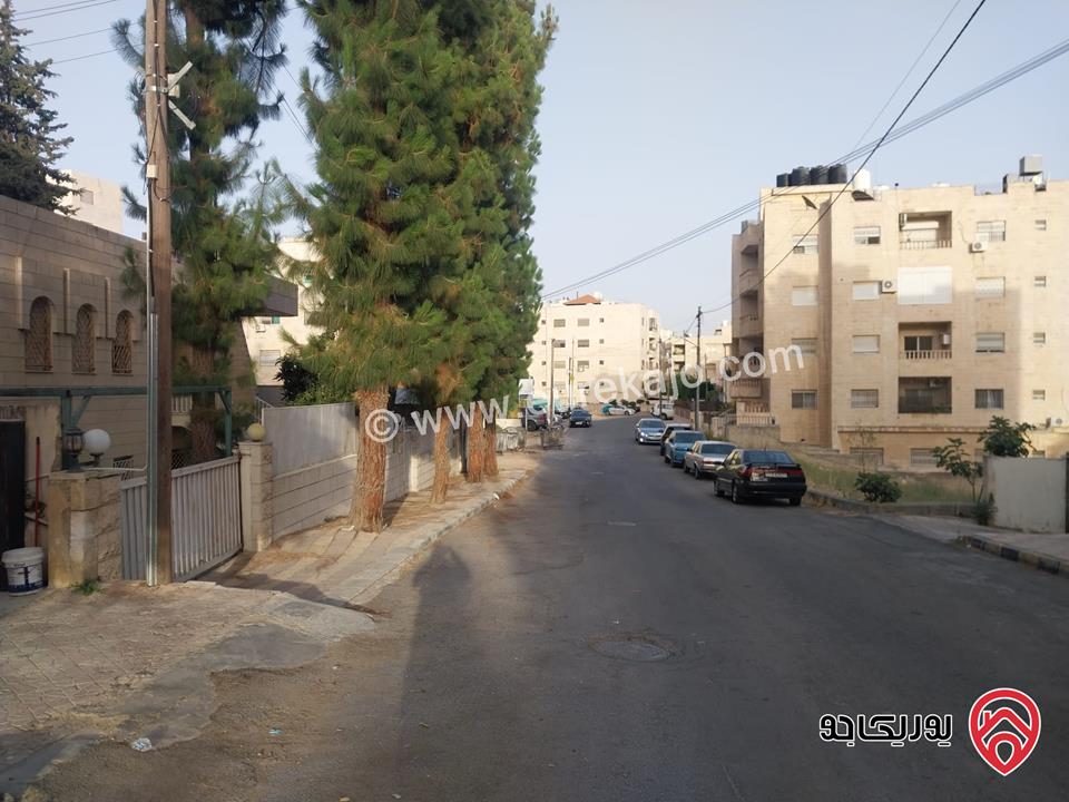 قطعة ارض مميزة مساحة 1 دونم و 97م للبيع في عمان - اجمل مواقع خلدا تصلح لاسكان