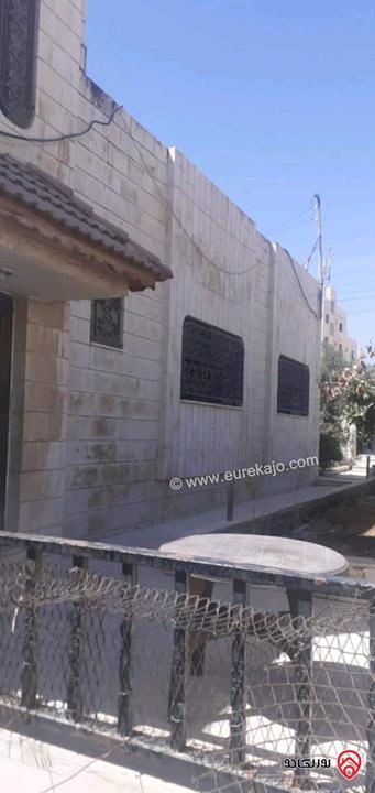 بيت سكن أ مساحة 770م على أرض 1057م للبيع بسعر الأرض في عمان - مرج الحمام الشرقي