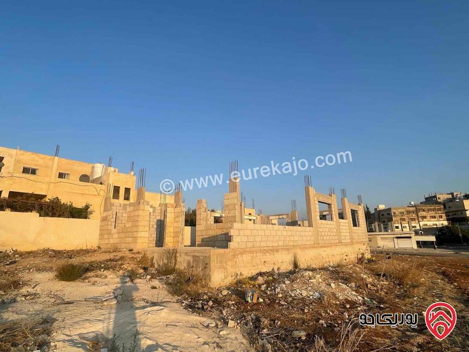 منزل مستقل عظم مساحة 200م على أرض 664م للبيع في اربد - شارع إسلام آباد 