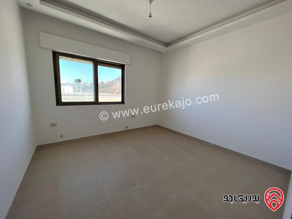 شقة مساحة 159م طابق ثاني للبيع في عمان - أبو نصير 