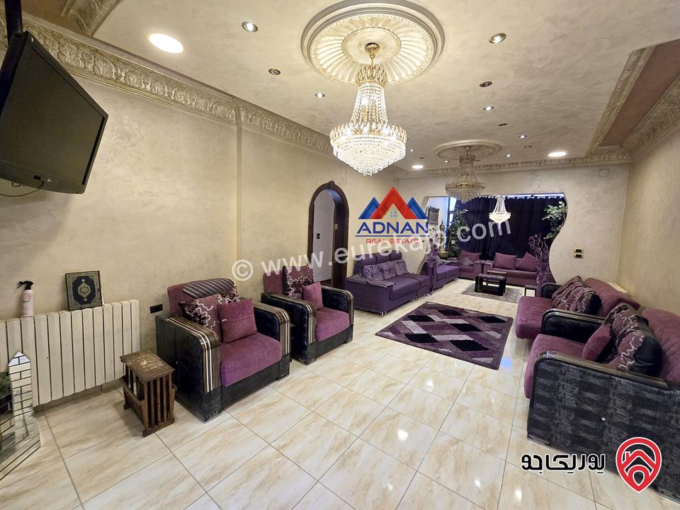 فيلا مستقلة مفروشة مساحة 450م على أرض 500م مع مسبح للايجار في عمان - ام السماق