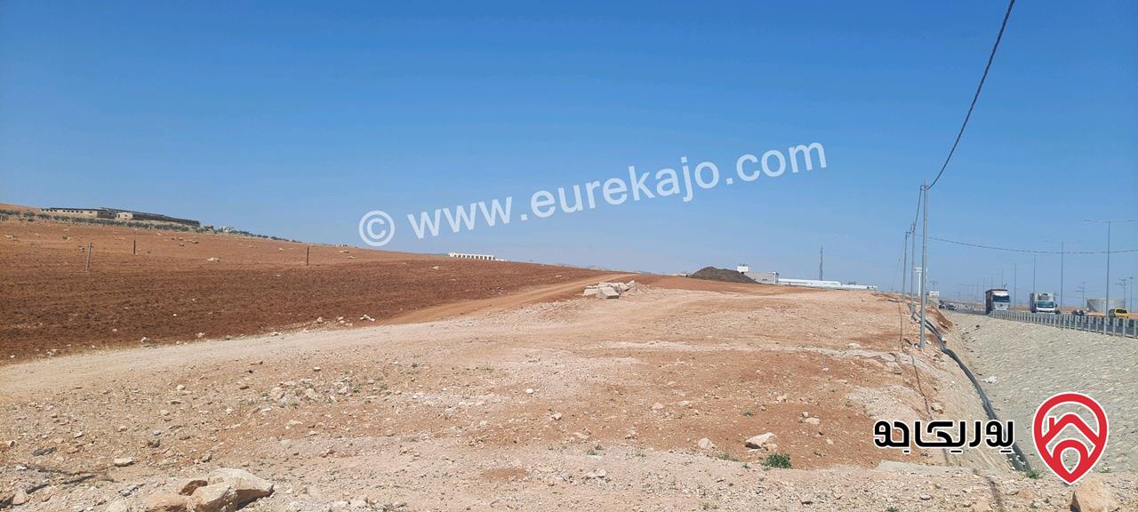 ارض مساحة 10 دونم و 750م للبيع في اربد - النعيمة قرب جسر النعيمة 