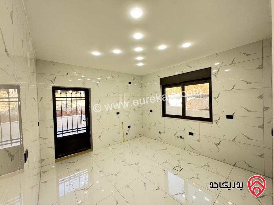 اخر شقتين طابق أرضي مساحة 160م وطابق ثالث دوبلكس مساحة 212م للبيع في عمان - البنيات