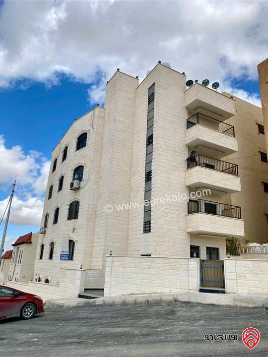 شقة ارضية طابقية مساحة 148م للبيع في الزرقاء - المدينة المنورة