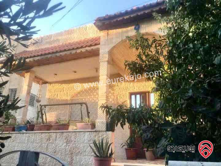 بيت مستقل مساحة 500م على أرض 500م للبيع في عمان - ابو علندا 