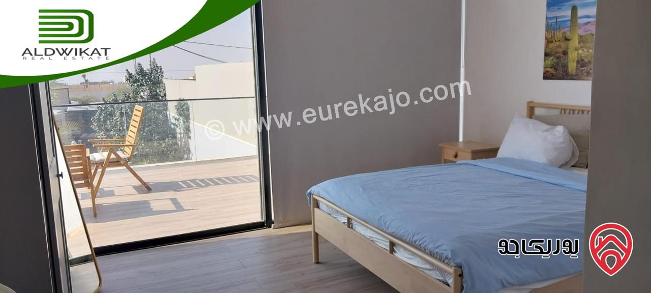 شالية للبيع في الغورمنتجع البحيرة البحر الميت مساحة البناء 200م ومساحة الارض 660م ومساحة الحديقة 300م