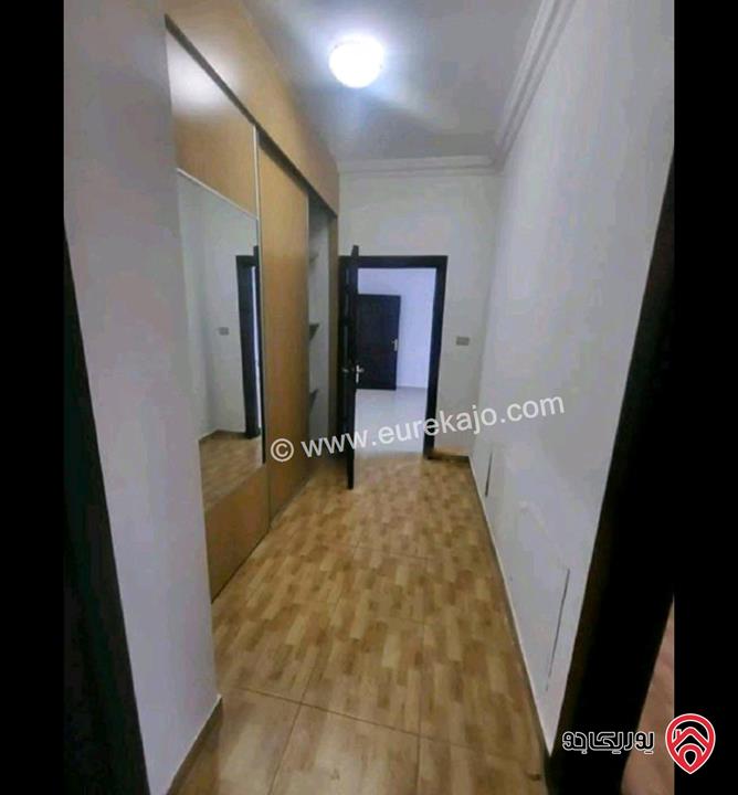 شقة فارغة طابق ثاني مساحة 180م للايجار في عمان - خلدا