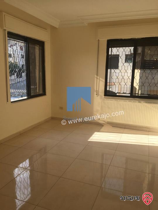 شقة مميزة للبيع في عمان - عبدون طابق اول 130م بسعر مغري