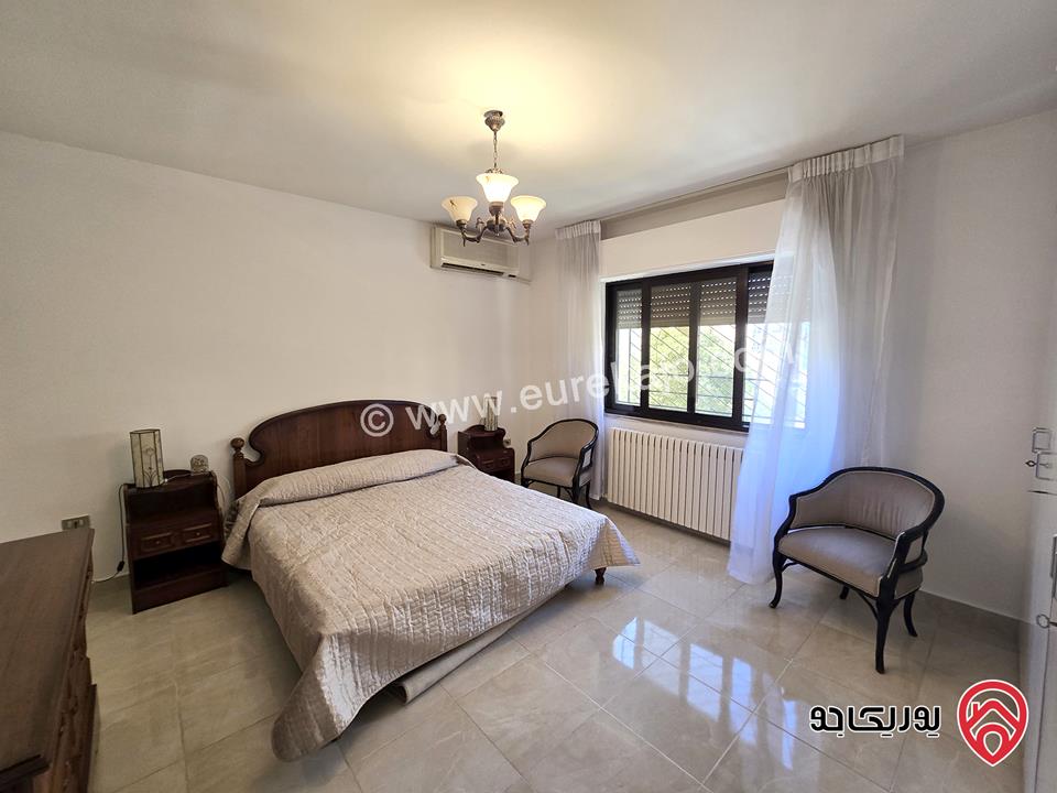 شقة مفروشة طابق أول مساحة 180م للإيجار في عمان - عبدون