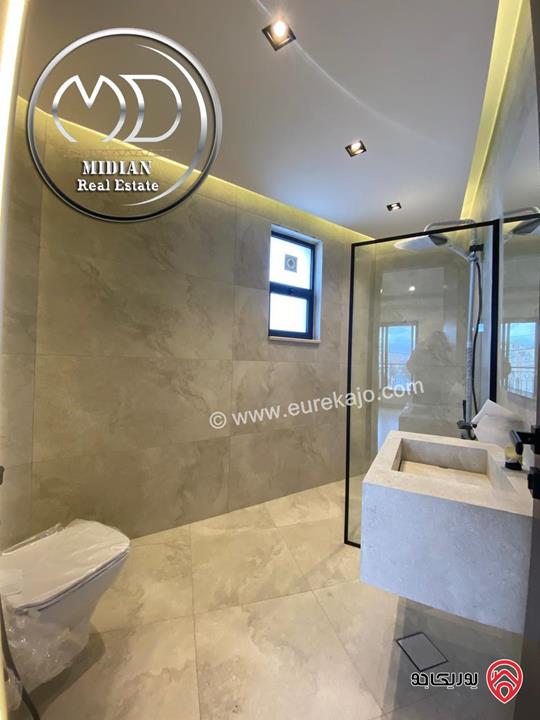 شقة طابقية فارغة للايجار في عمان - ضاحية الامير راشد مساحة 160م طابق ثاني تشطيبات ديكورات عصرية فاخرة جديدة لم تسكن