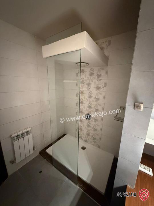 شقة مفروشة طابق ثاني مساحة 123م للايجار في عمان - جبل اللويبدة