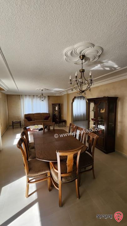 شقة شبه ارضية مساحة 198م للبيع في عمان - ضاحية الرشيد 