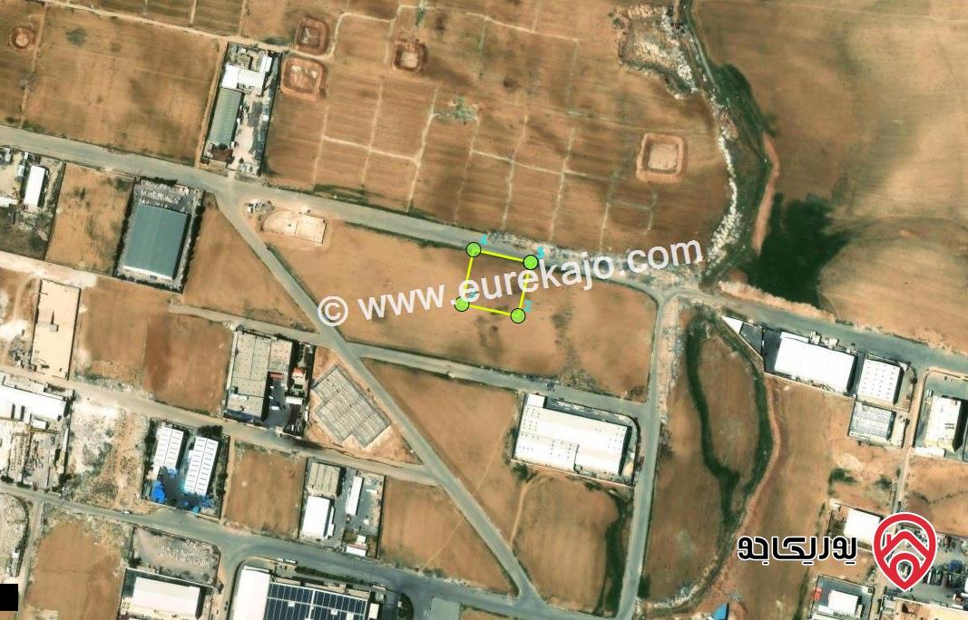 ارض صناعات متوسطة مساحة 4 دونم للبيع من اراضي جنوب عمان القسطل شرقي الخط