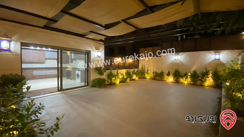 شقة أرضية طابقية مفروشة مساحة 302م داخلي و 70م خارجي للايجار في عمان - دير غبار