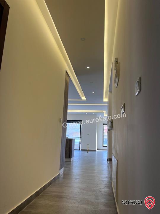 شقة طابق اول و ثاني مساحة 180م للايجار في عمان - الكرسي 