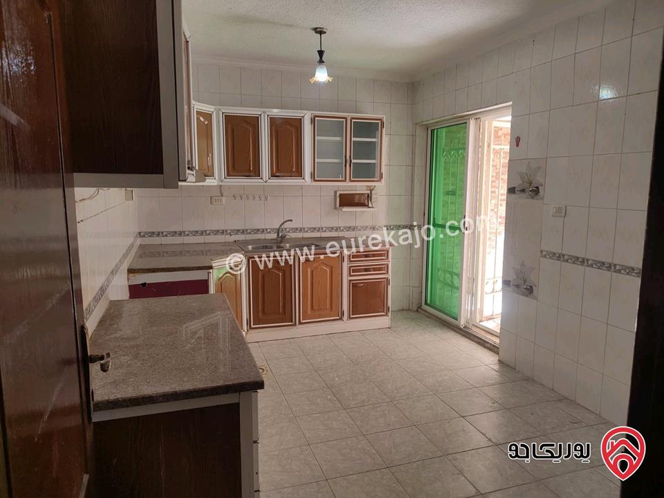 شقة مميزة طابق تسوية مساحة 114م للبيع في عمان - ضاحية الأمير حسن