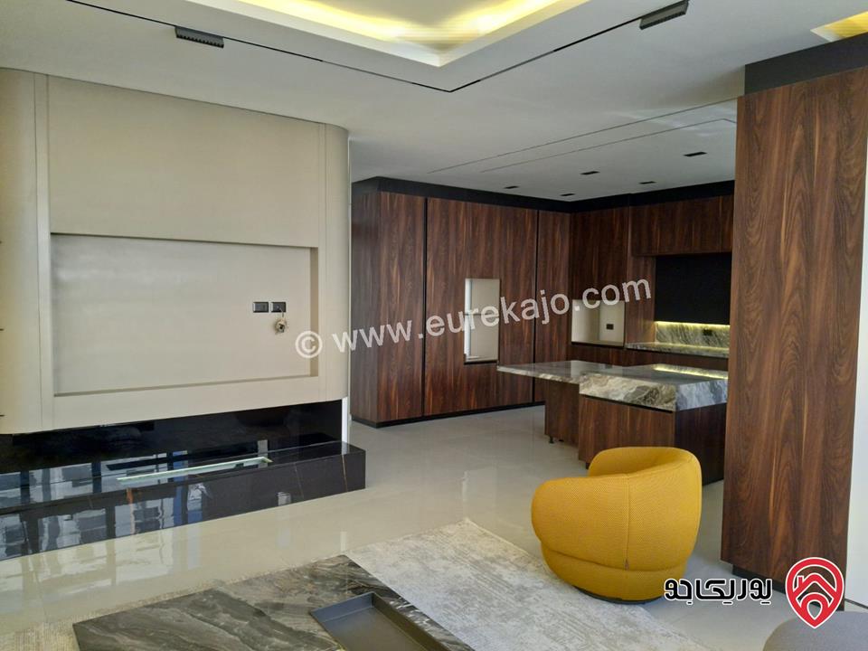 شقة جديدة طابق أول مساحة 180م للبيع في عمان - دير غبار