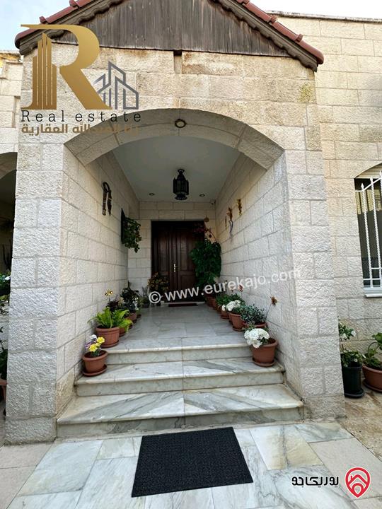 فيلا مستقله مساحة 410م على أرض 749م للبيع في عمان - عبدون